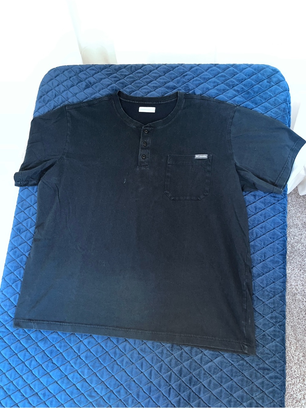 Columbia Black Short-Sleeve Henley Pocket Tee Workwear Vintage Men’s XL T-Shirt